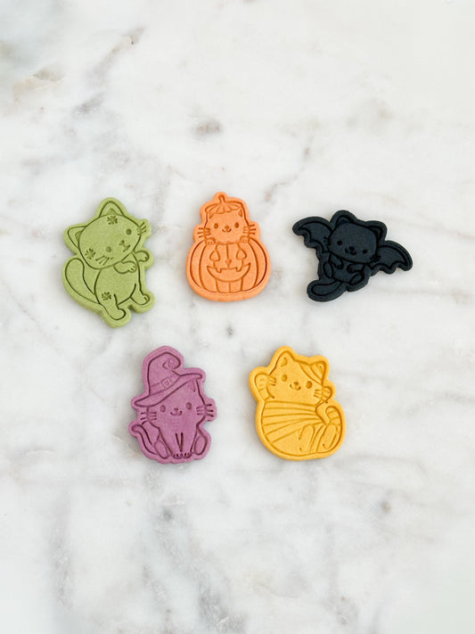 Halloween Cat Chicken Pet Treat 5 pcs